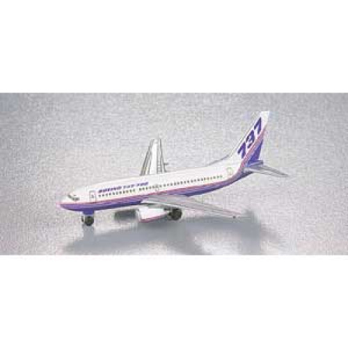 Boeing 737-700 (1/500)
