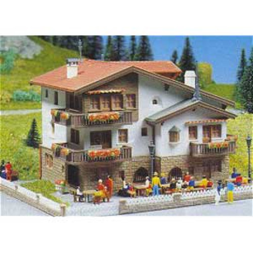 Hôtel Suisse Lenzerhorn (H0) Hôtel Suisse Lenzerhorn (H0)
