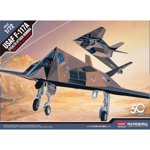 F-117A Nighthawk Stealth Attack-Bomber (1/72)