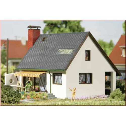 House Carmen (H0) (TT)