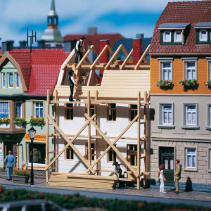 Townhouse under renovation (H0)