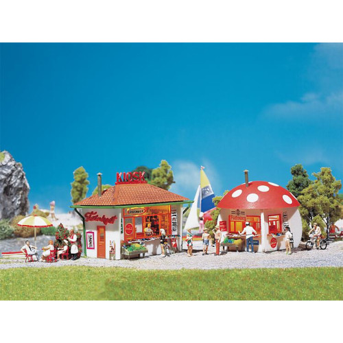 2 Small kiosks (H0) 2 Small kiosks (H0)