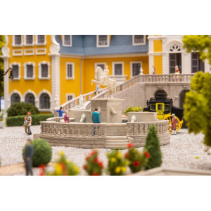 Castle garden fountain (H0)