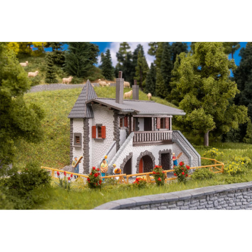 Alpina House (H0) Alpina House (H0)