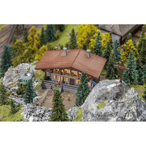 Téléphérique pour matériel et personnes (N)