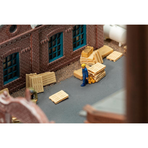 Pallet truck with pallets (N)