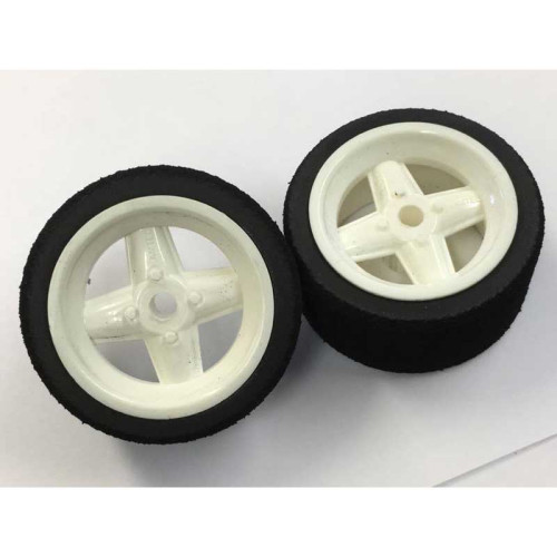 Front White Revoltution Wheels and Tyres JAP46 (1/12) Front White Revoltution Wheels and Tyres JAP46 (1/12)