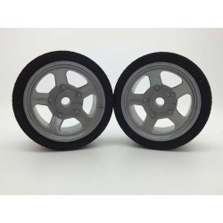 Front Silver 5-Spoke Wheels and Tyres Jap46 (1/12)