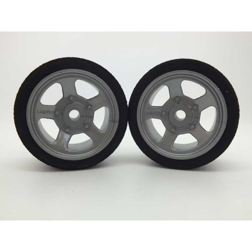 Front Silver 5-Spoke Wheels and Tyres Jap46 (1/12) Front Silver 5-Spoke Wheels and Tyres Jap46 (1/12)
