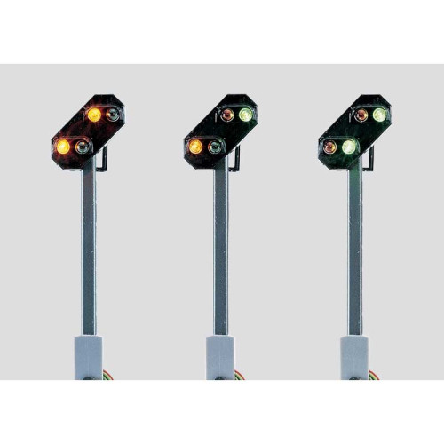Color Light Distant Signal (H0)