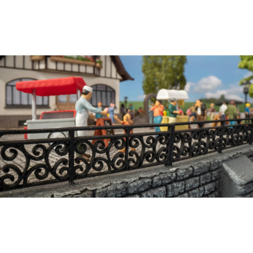 Wrought Iron Railings (H0)
