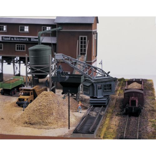 Unloading Crane Sand Work E.Blum (H0)