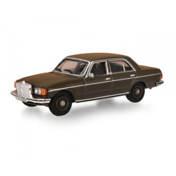 Mercedes-Benz 230E Bundeswehr (H0)