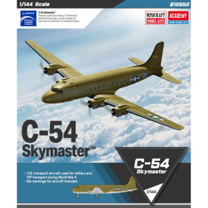 USAF C-54 Skymaster (1/144)