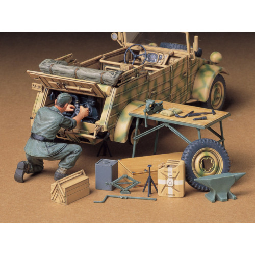 German Kübelwagen Engine Maintenance Set (1/35)