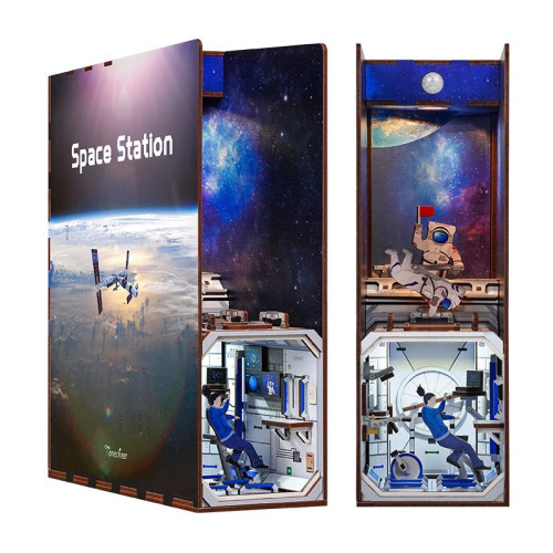 Book Nook - Space Station