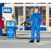Petrol station attendant, moving (H0)