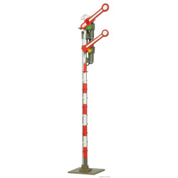 Form-Hauptsignal ÖBB mit 2 gekoppelten, umgebauten Flügeln (H0) Form-Hauptsignal ÖBB mit 2 gekoppelten, umgebauten Flügeln (H0)