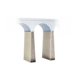 Two Stone Piers (H0)